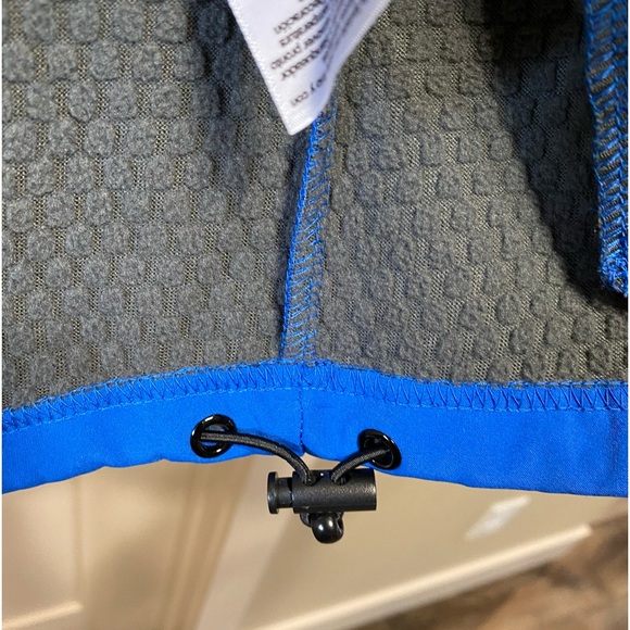 Asics Jacket - Picture 10 of 16